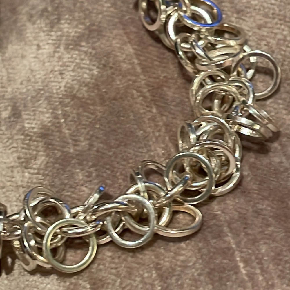 Avon Little Rings Circles  Silver Necklace 18”